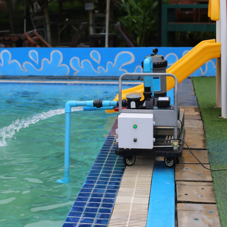 Pool maintenance services in Santa Clarita, CA Pool maintenance services in Santa Clarita, CA